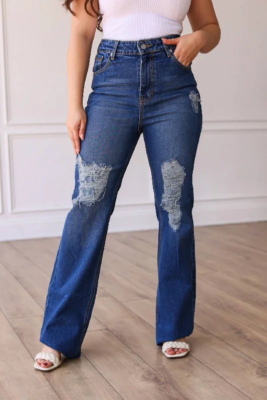 Mid Rise Straight Leg Denim In Medium Wash