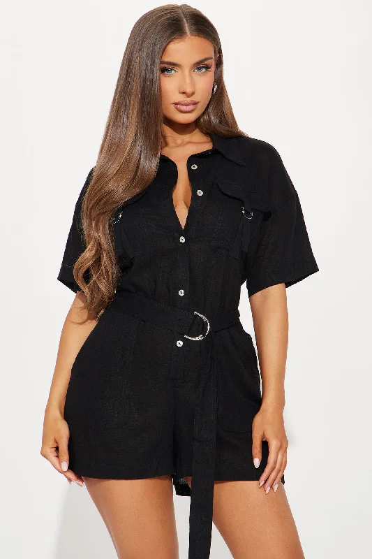 Not Letting Go Linen Romper - Black