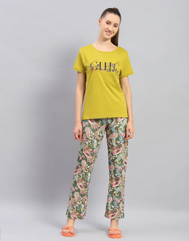 Women Mustard Printed Round Neck Half Sleeve Lower Set