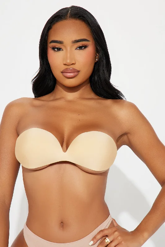 Held Up Backless Seamless Sticky Bra - Nude